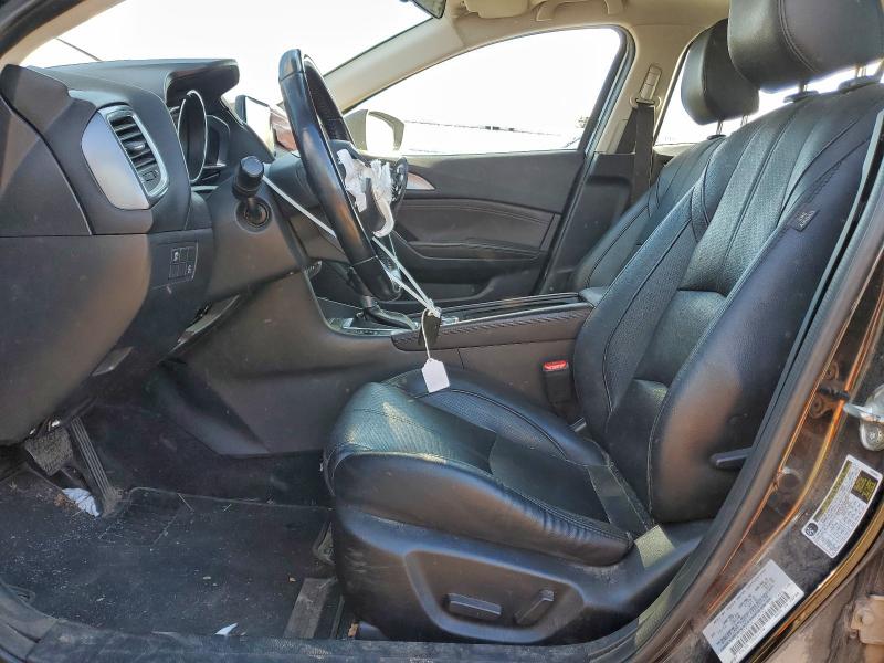 Фото 7 - MAZDA 3