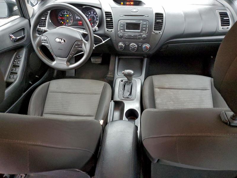 Фото 8 - KIA FORTE