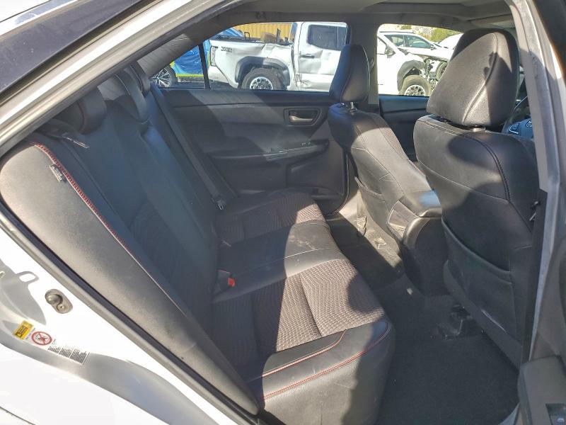 Фото 10 - TOYOTA CAMRY