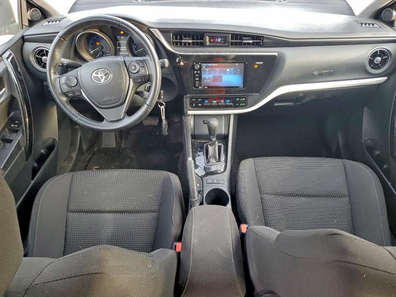 Фото 8 - TOYOTA COROLLA