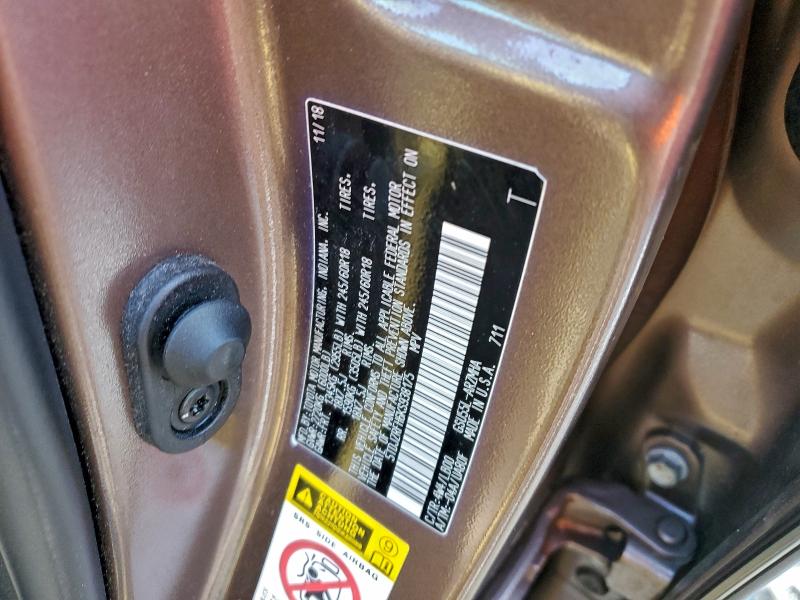 Фото 13 - TOYOTA HIGHLANDER