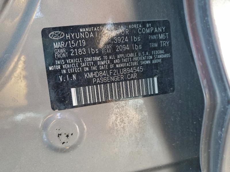 Фото 13 - HYUNDAI ELANTRA