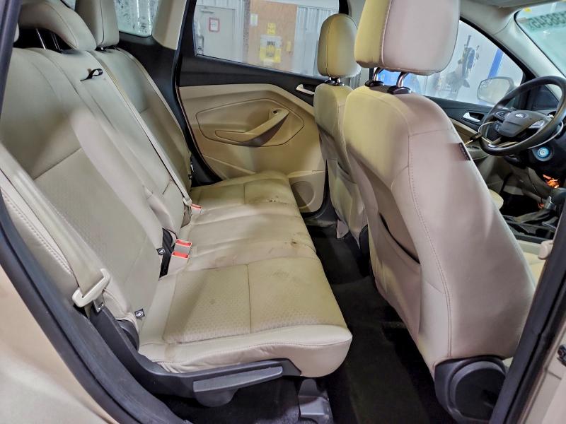 Фото 10 - FORD ESCAPE