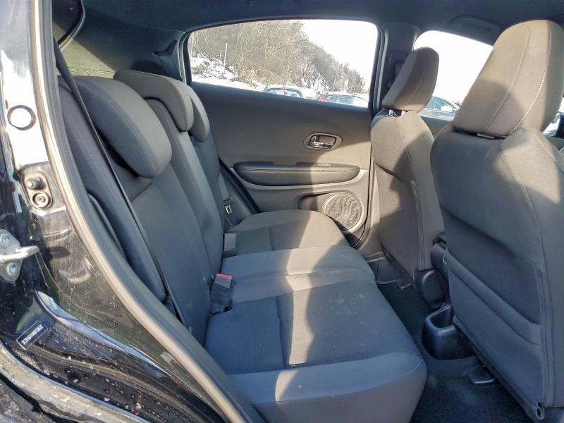 Фото 10 - HONDA HR-V