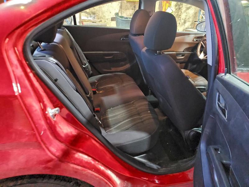 Фото 10 - CHEVROLET SONIC