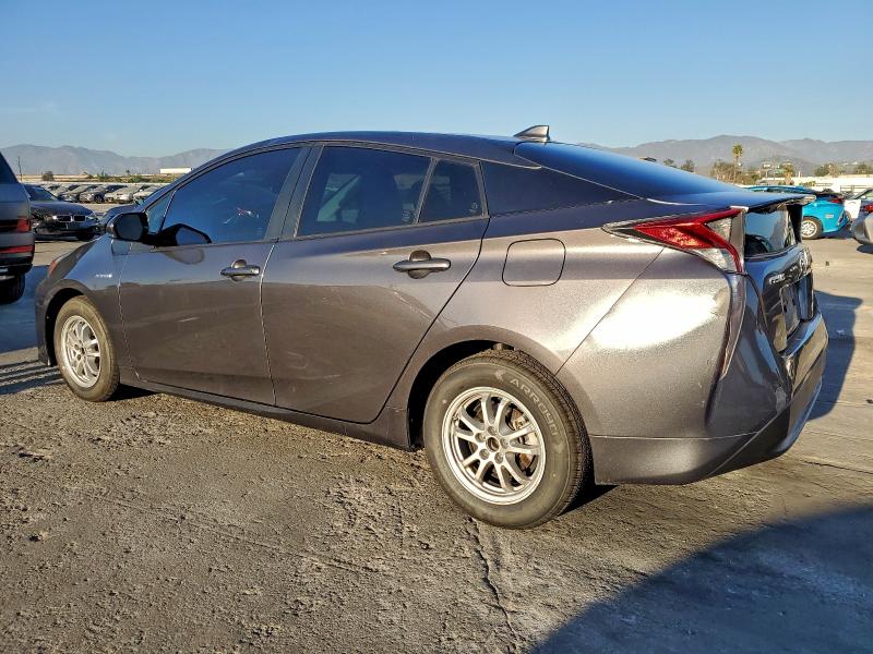 Фото 2 - TOYOTA PRIUS