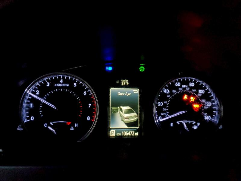 Фото 9 - TOYOTA CAMRY