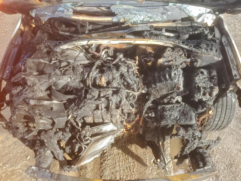 Фото 11 - HYUNDAI ELANTRA