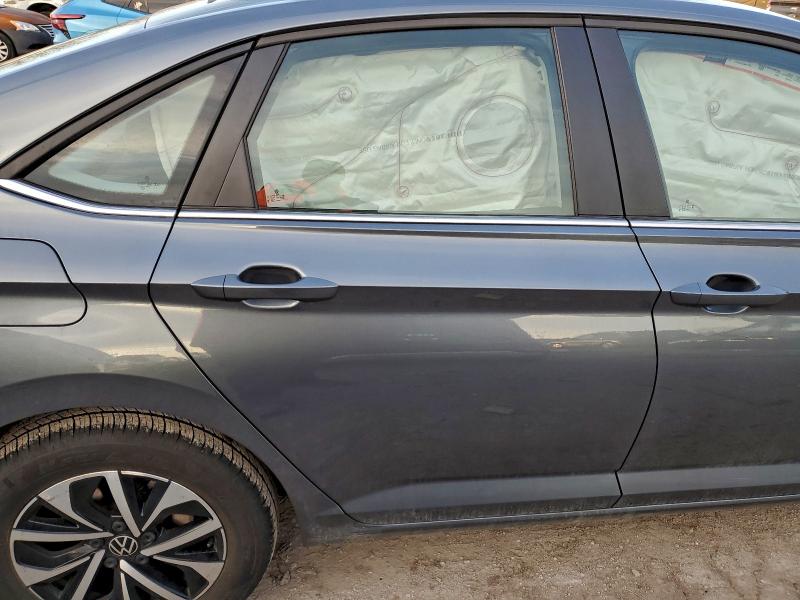 Фото 10 - VOLKSWAGEN JETTA