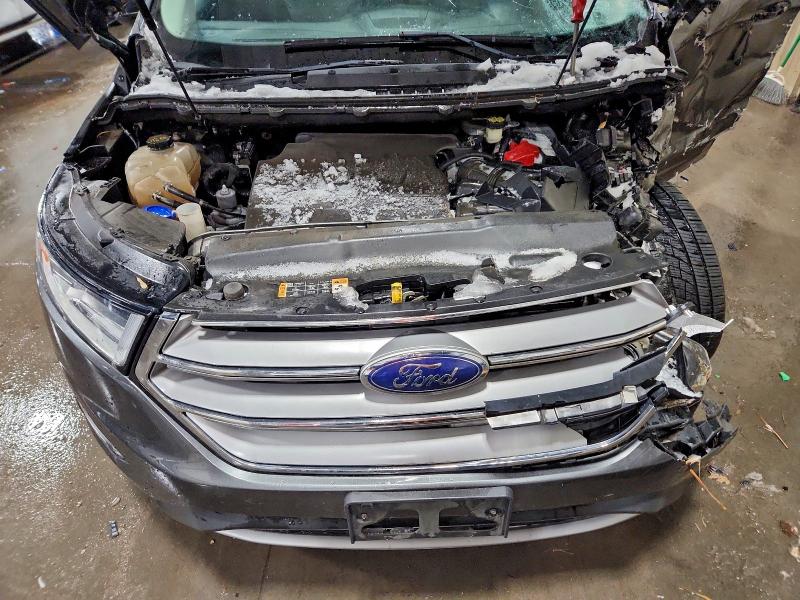 Фото 12 - FORD EDGE