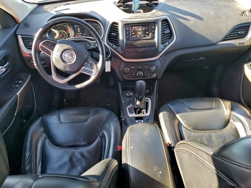 Фото 8 - JEEP GRAND CHER