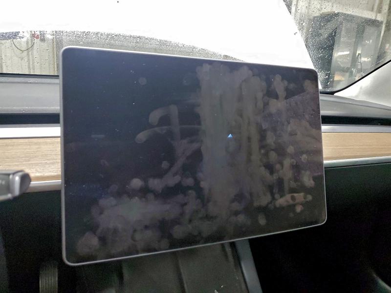 Фото 9 - TESLA MODEL 3