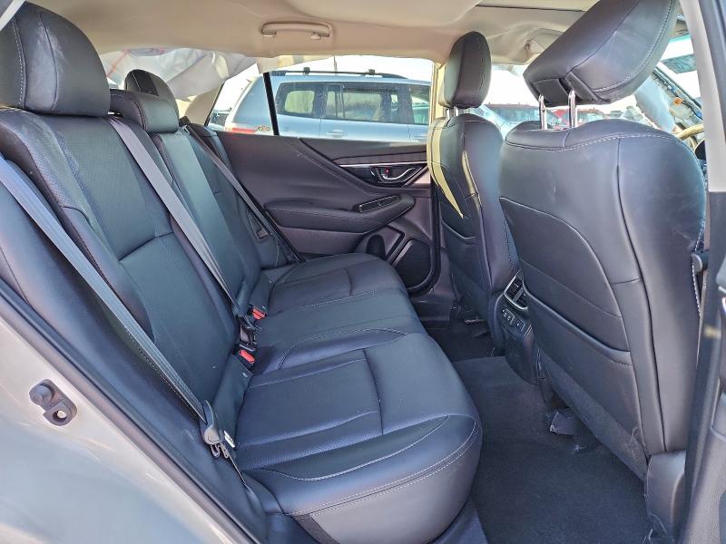 Фото 11 - SUBARU OUTBACK