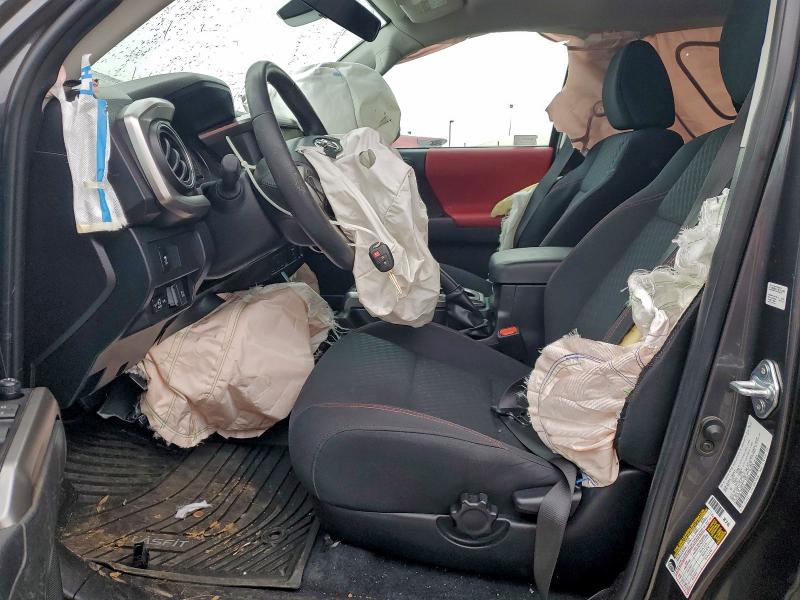 Фото 7 - TOYOTA TACOMA