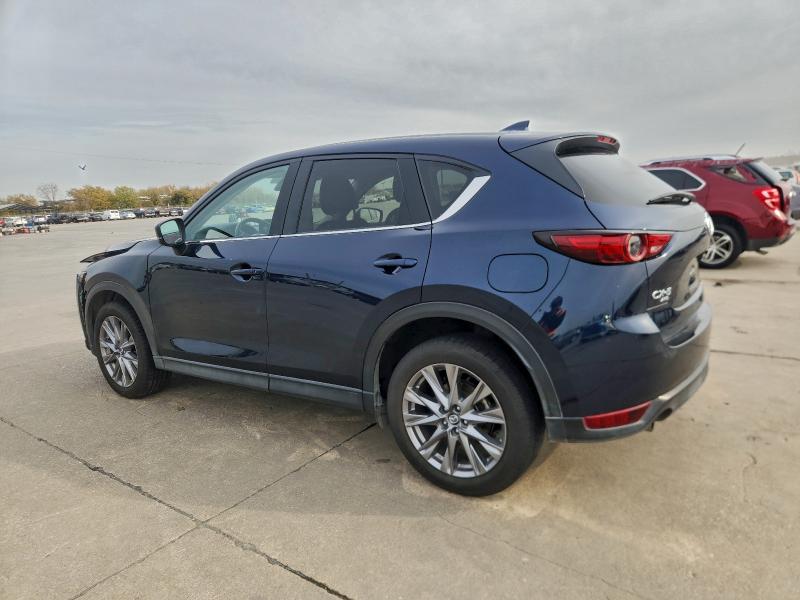 Фото 2 - MAZDA CX-5