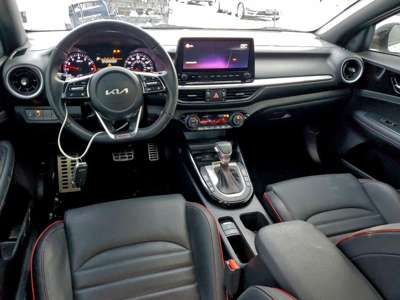 Фото 8 - KIA FORTE