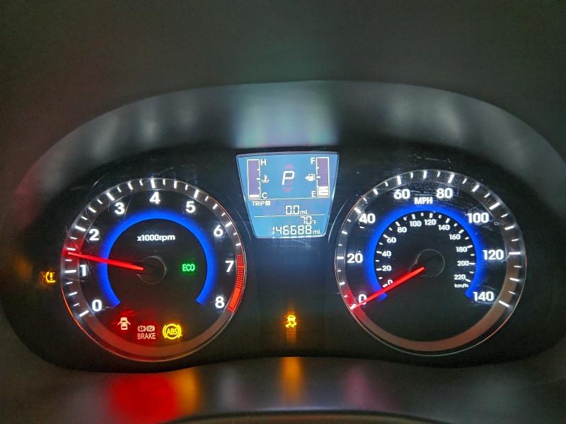 Фото 9 - HYUNDAI ACCENT