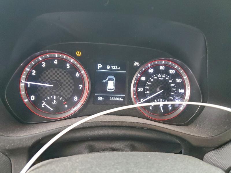 Фото 9 - HYUNDAI VELOSTER