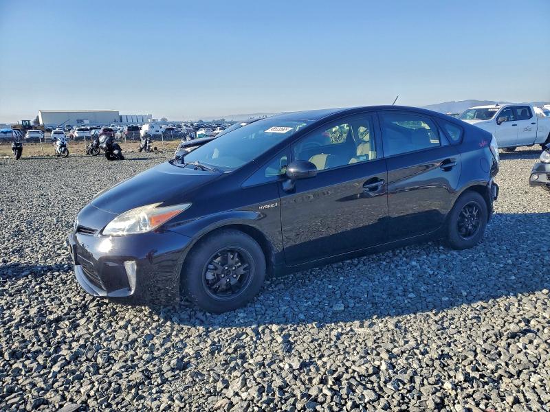 Фото 1 - TOYOTA PRIUS