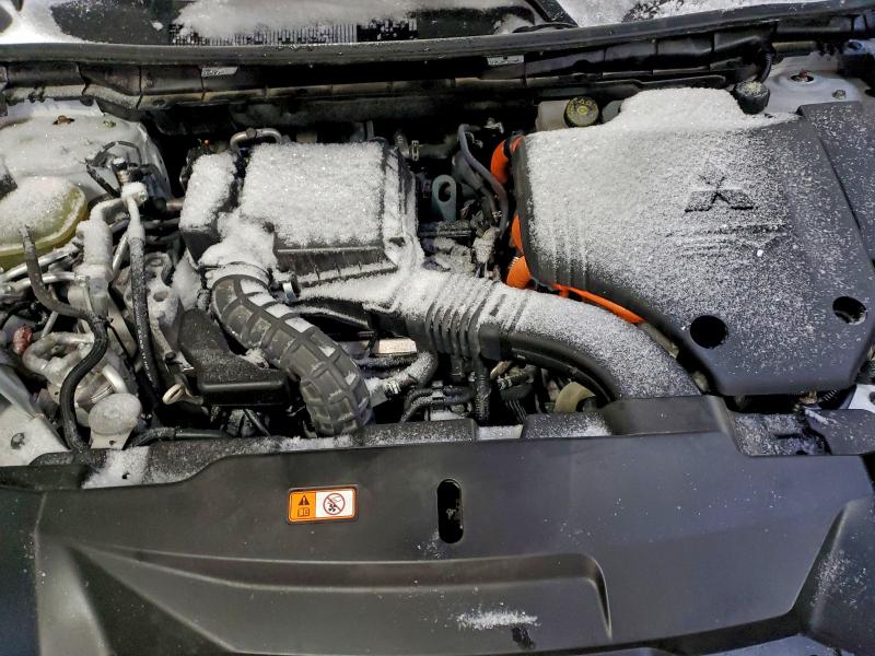 Фото 12 - MITSUBISHI OUTLANDER