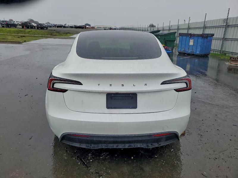 Фото 6 - TESLA MODEL 3