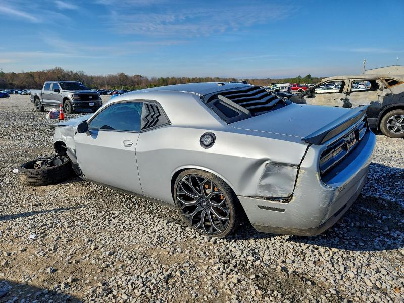 Фото 2 - DODGE CHALLENGER