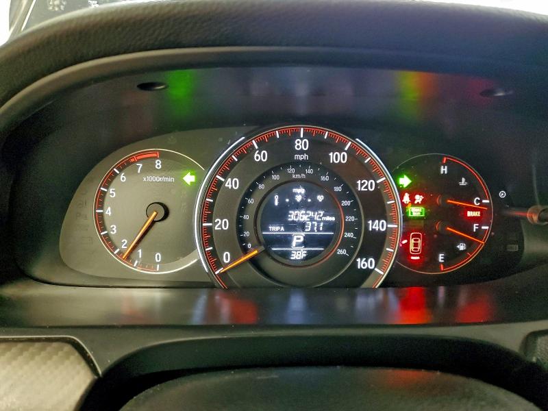 Фото 9 - HONDA ACCORD