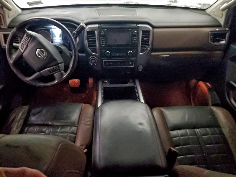 Фото 8 - NISSAN TITAN