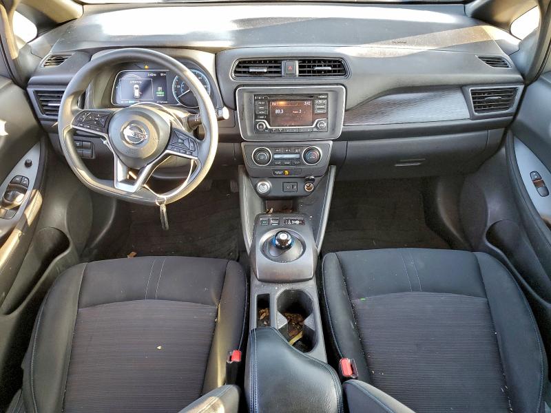 Фото 8 - NISSAN LEAF