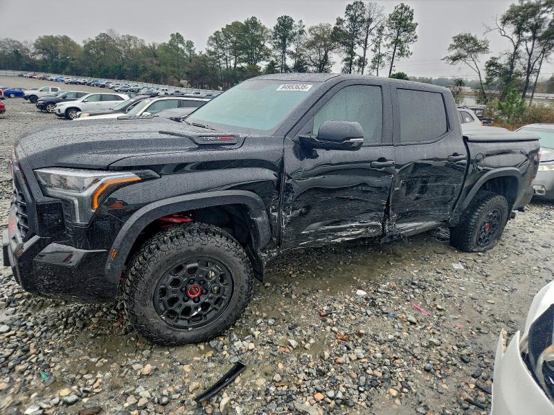 Фото 1 - TOYOTA TUNDRA