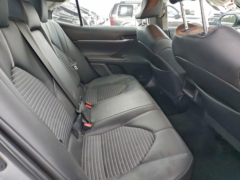 Фото 10 - TOYOTA CAMRY