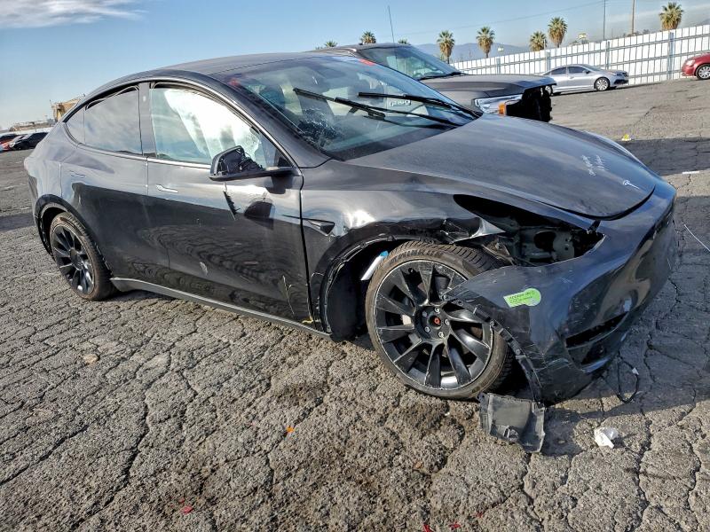 Фото 4 - TESLA MODEL Y