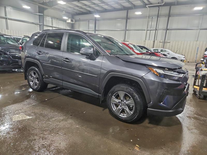 Фото 4 - TOYOTA RAV4