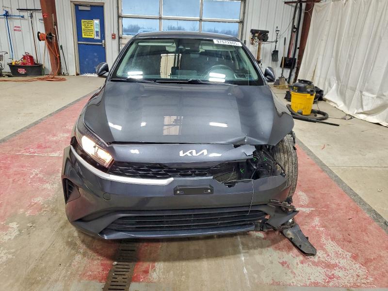 Фото 5 - KIA FORTE