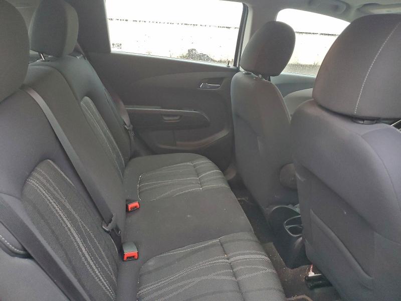 Фото 10 - CHEVROLET SONIC