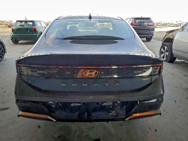 Фото 6 - HYUNDAI SONATA