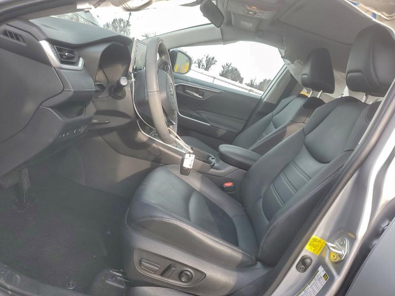 Фото 7 - TOYOTA RAV4