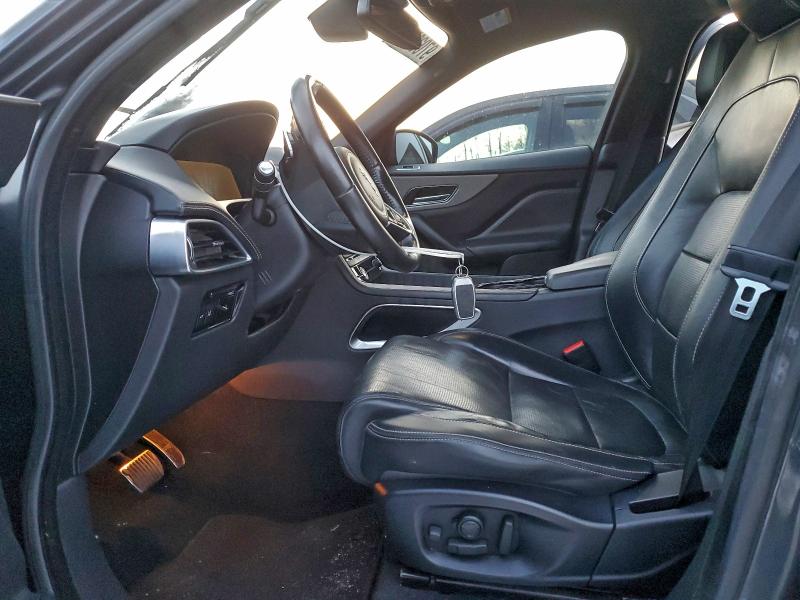 Фото 7 - JAGUAR F-PACE