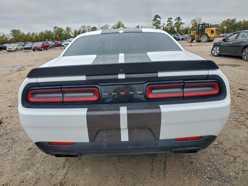 Фото 6 - DODGE CHALLENGER