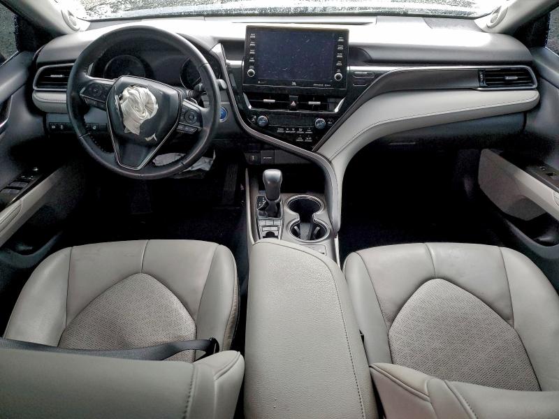 Фото 8 - TOYOTA CAMRY