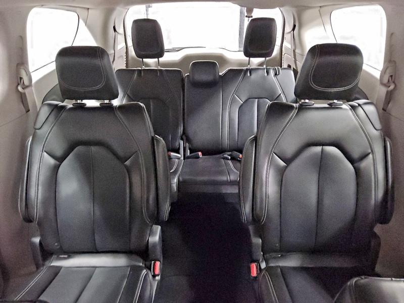 Фото 10 - CHRYSLER PACIFICA