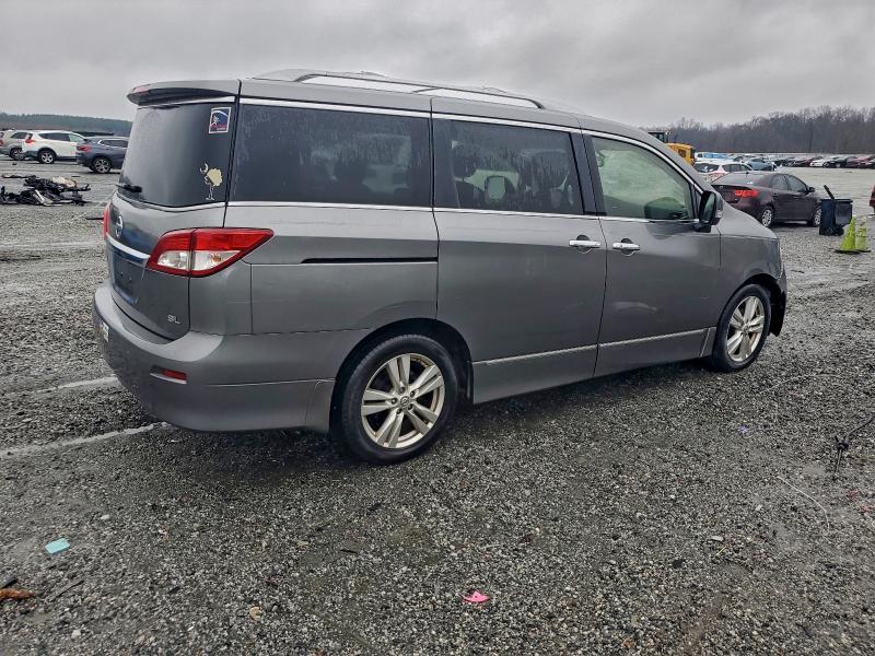 Фото 3 - NISSAN QUEST