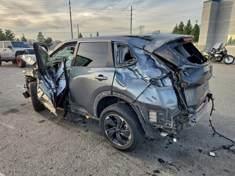 Фото 2 - NISSAN ROGUE