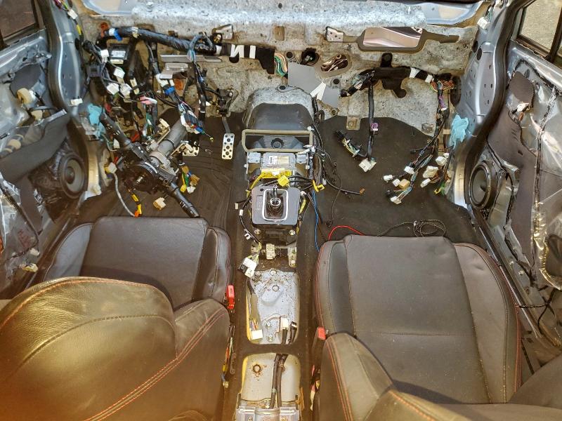 Фото 8 - SUBARU WRX