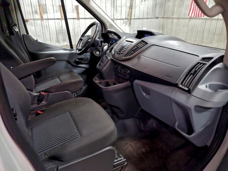 Фото 8 - FORD TRANSIT