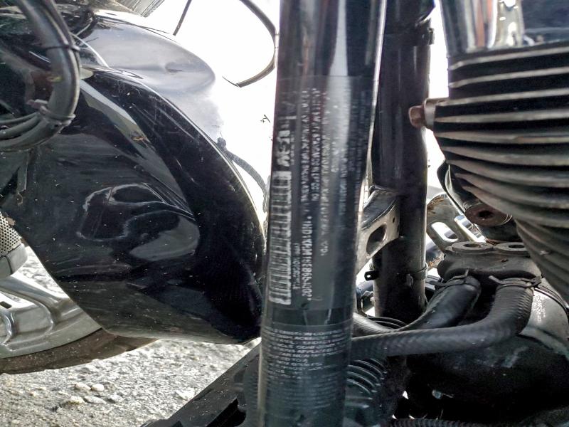 HARLEY-DAVIDSON FL 2014