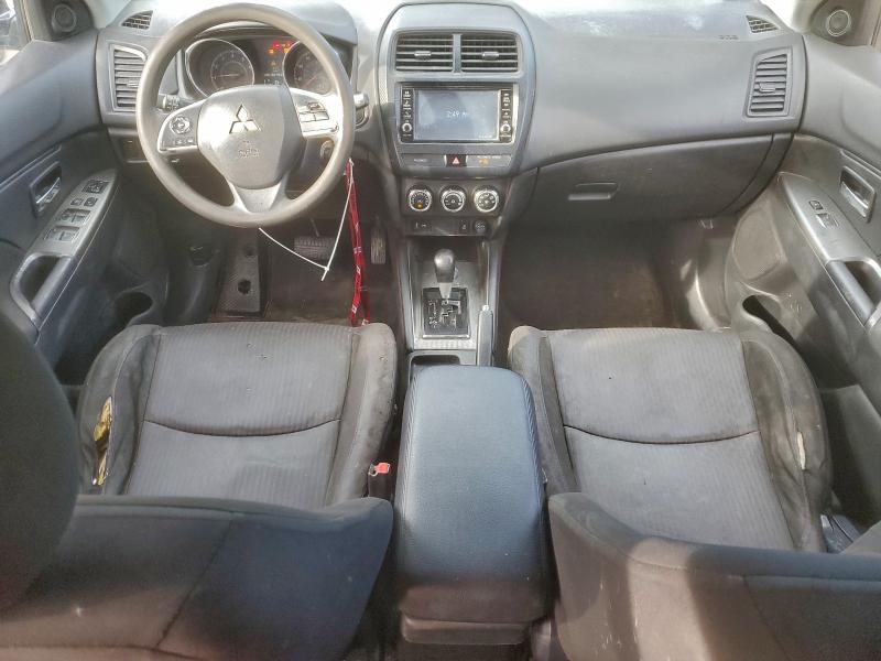 Фото 8 - MITSUBISHI OUTLANDER