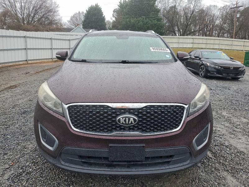 Фото 5 - KIA SORENTO