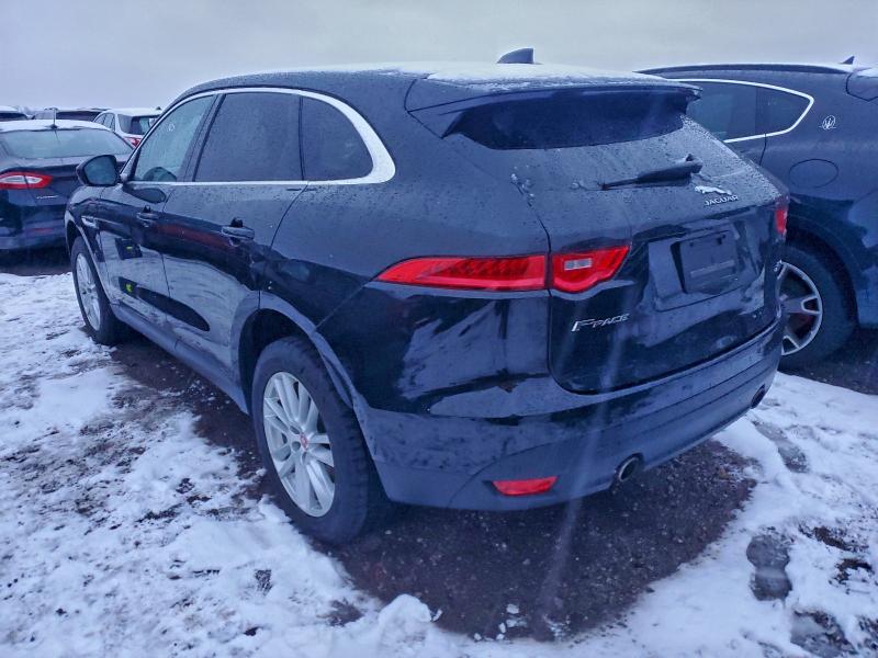 Фото 2 - JAGUAR F-PACE