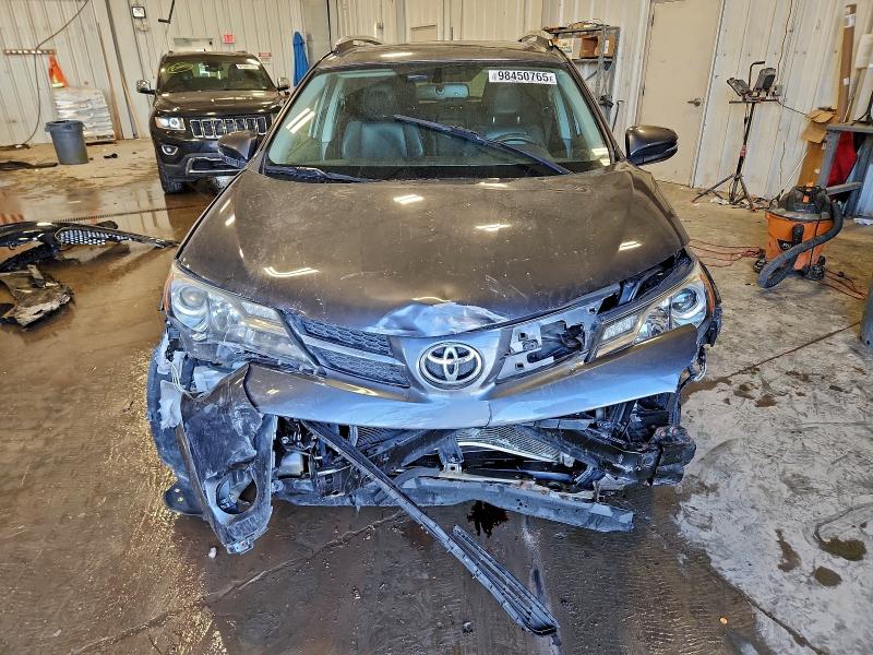 Фото 5 - TOYOTA RAV4